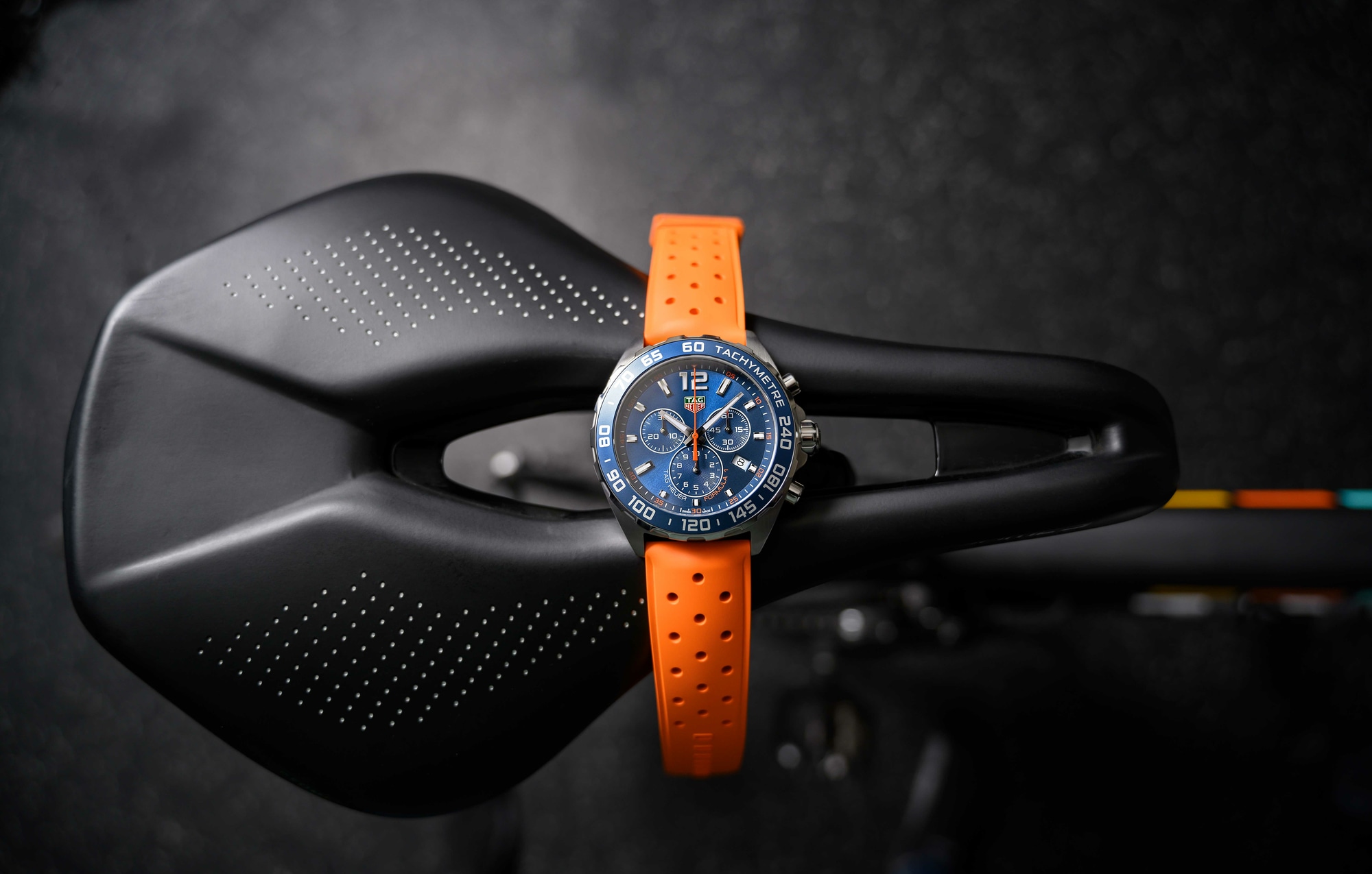 タグ ホイヤー TAG HEUER CAZ1014.BA0842 ブルー メンズ 腕時計 - 腕時計(アナログ)